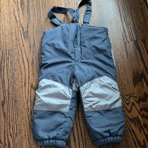 Snow pants